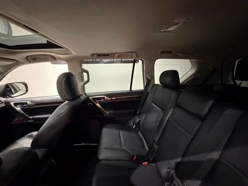 Used 2015 Lexus GX 460 Luxury AWD/4WD image 35