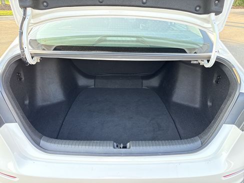 Used 2023 Honda Accord LX image 33