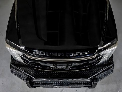 Used 2017 Ford F250 King Ranch w/ King Ranch Ultimate Package image 39