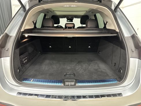 Used 2022 Mercedes-Benz GLE 350 4MATIC image 32