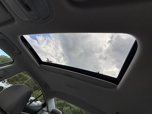 Used 2019 Hyundai Elantra Value Edition image 29