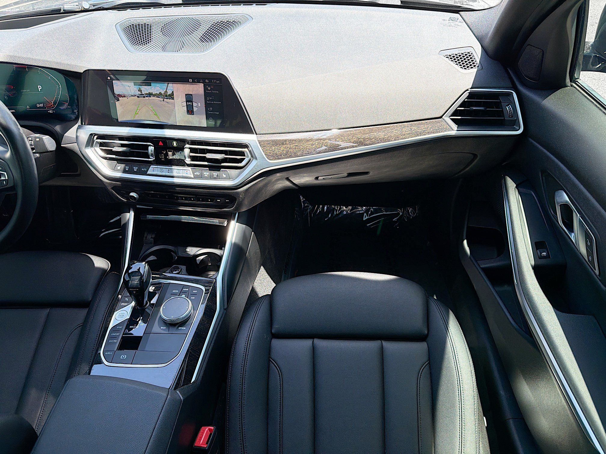 Used 2021 BMW 330i Sedan w/ Premium Package RWD image 17