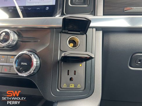 New 2025 Ford F150 Lariat w/ Equipment Group 501A Mid image 23