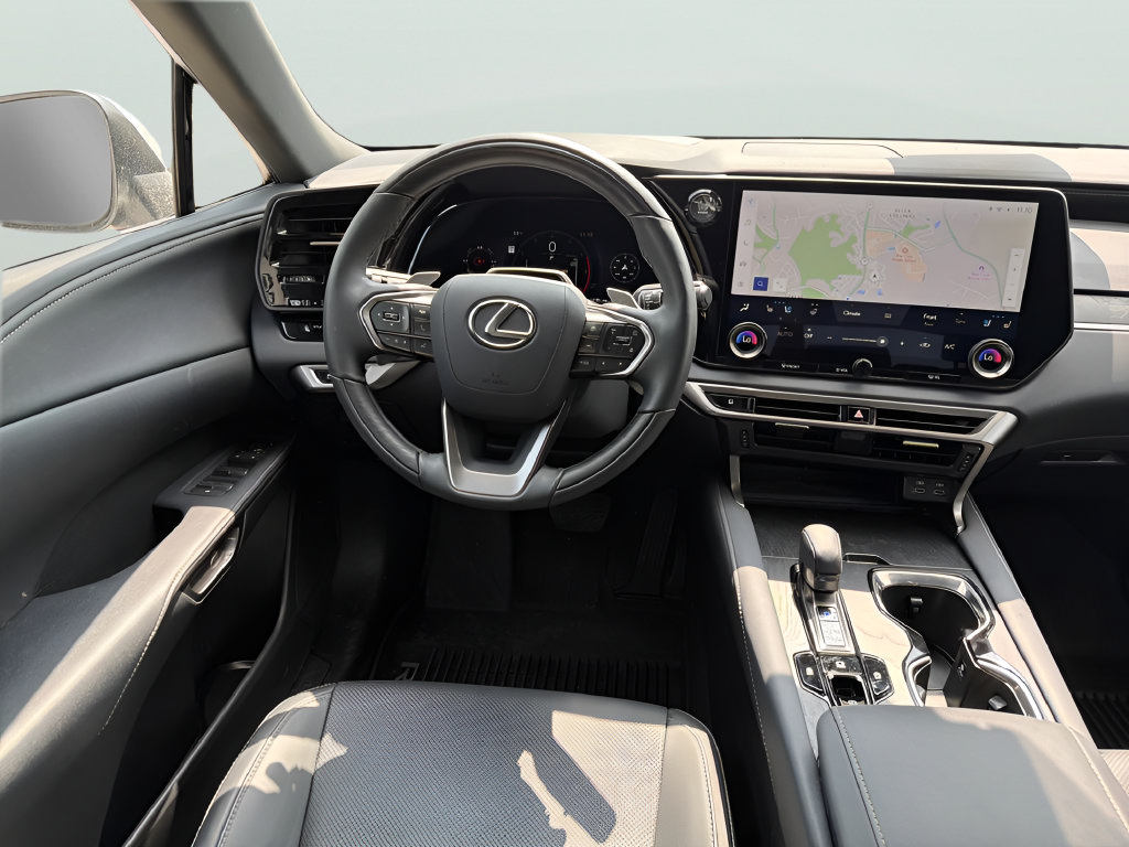 Used 2025 Lexus RX 350 Premium w/ Convenience Package FWD image 33