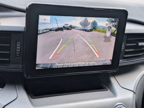 Used 2023 Ford Explorer XLT RWD image 20