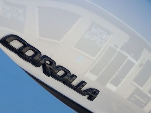 Used 2023 Toyota Corolla SE FWD image 17