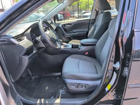 Used 2024 Toyota RAV4 XLE w/ Convenience Package AWD/4WD image 12