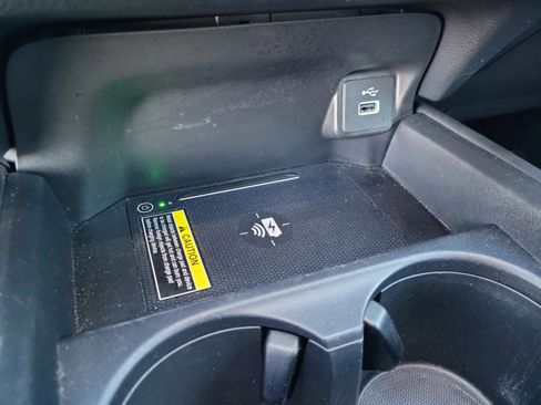 Used 2023 Honda HR-V EX-L image 29