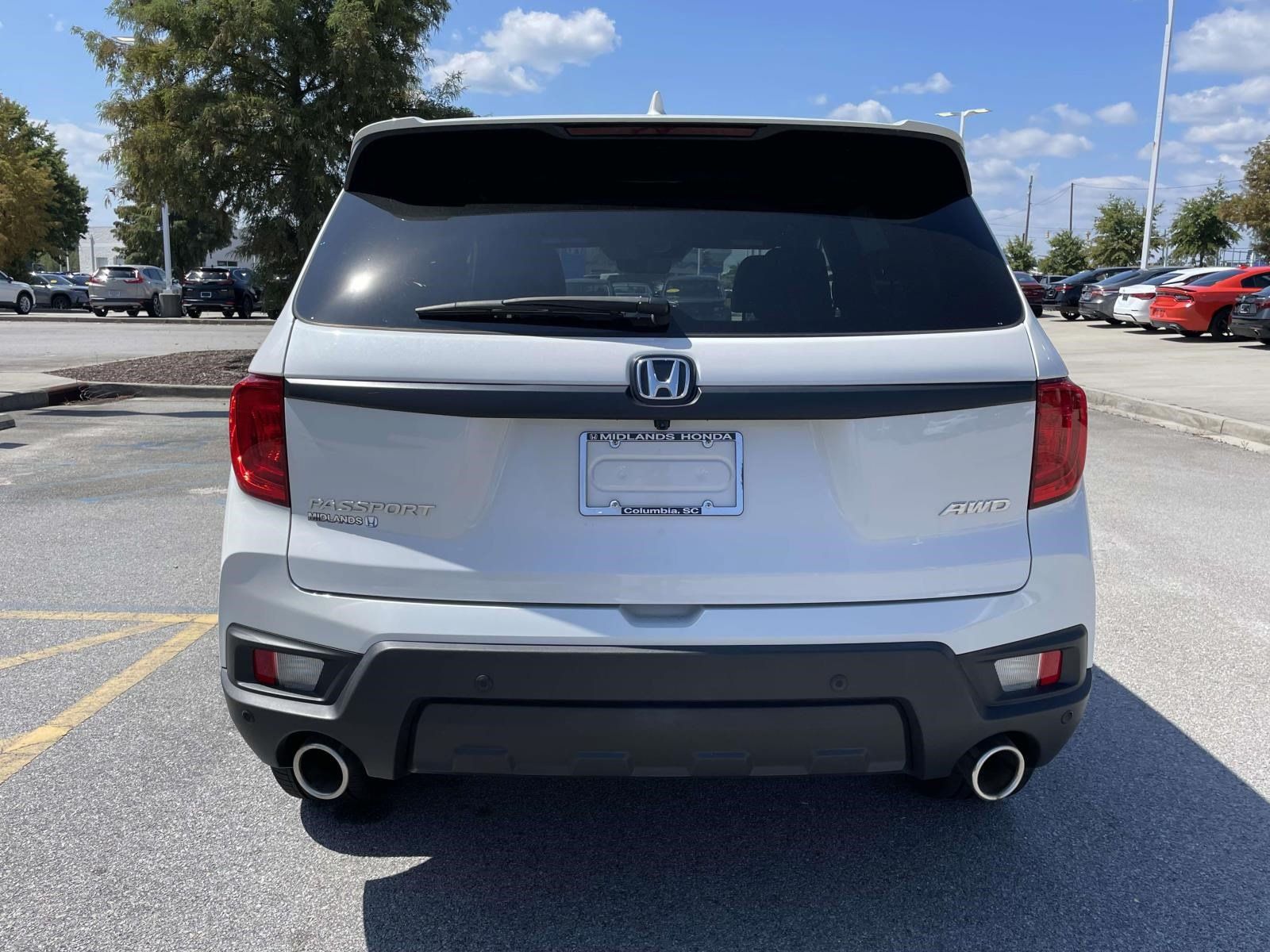 Used 2023 Honda Passport EX-L image 5