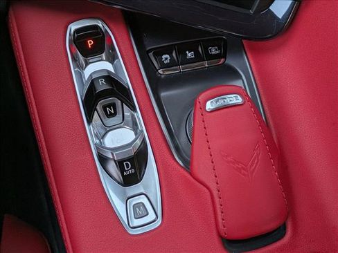 Used 2025 Chevrolet Corvette Z06 RWD image 13