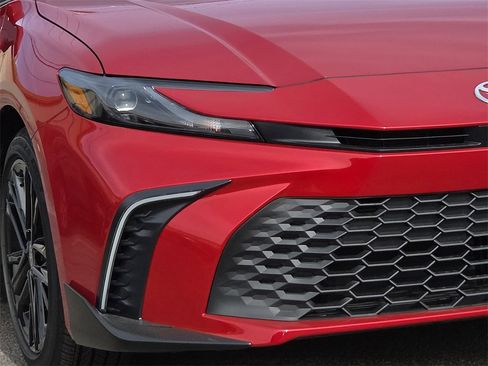 New 2026 Toyota Camry SE image 10