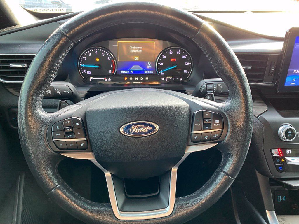 Used 2020 Ford Explorer Limited RWD image 11