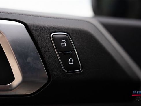 Used 2023 Ford Bronco Big Bend image 14