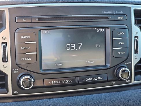 Used 2018 Kia Sportage LX image 22