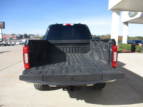 Used 2020 Ford F250 Lariat w/ Lariat Ultimate Package image 12