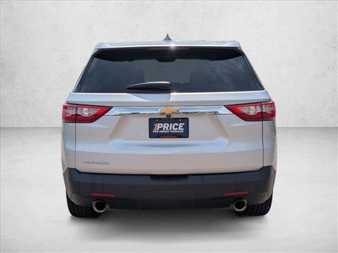 Used 2020 Chevrolet Traverse LS FWD image 6