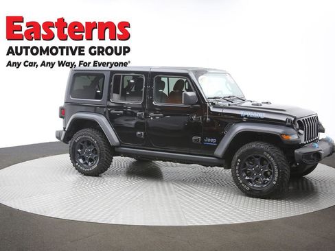 Used 2023 Jeep Wrangler Unlimited w/ Dual Top Group image 53