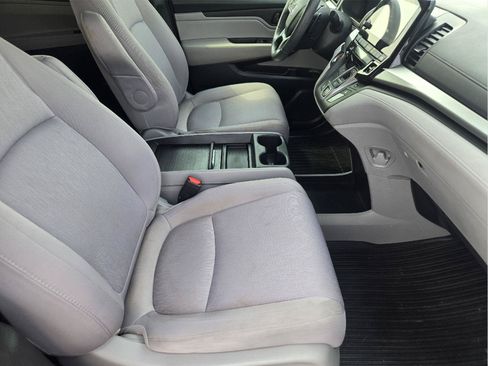 Used 2019 Honda Odyssey EX image 13