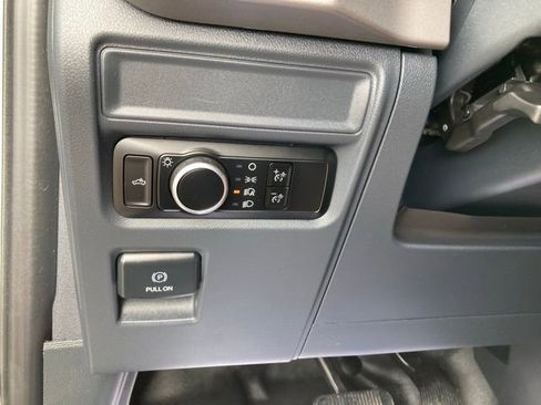 Used 2024 Ford F150 XL AWD/4WD image 12