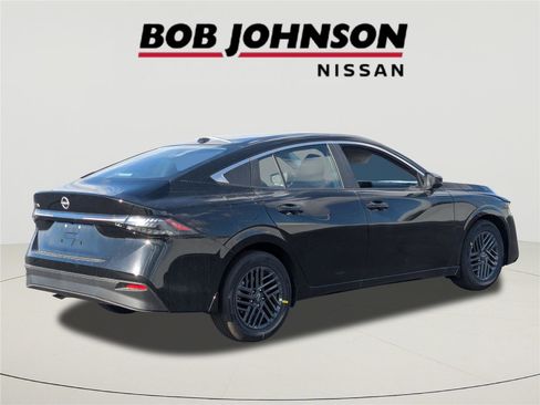 New 2026 Nissan Sentra SV w/ Floor Mat Package FWD image 3