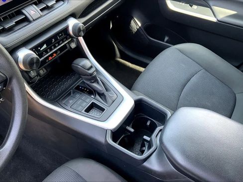 Used 2024 Toyota RAV4 LE image 16