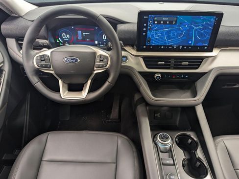 New 2026 Ford Explorer Active w/ Active Comfort Package AWD/4WD image 24