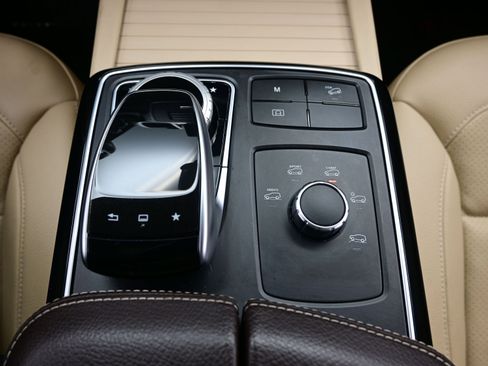 Used 2016 Mercedes-Benz GLE 350 4MATIC image 23