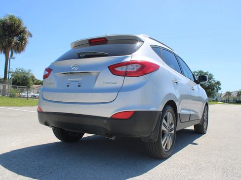 Used 2015 Hyundai Tucson Limited w/ Option Group 03 FWD image 25