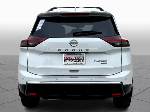 New 2026 Nissan Rogue Platinum image 4