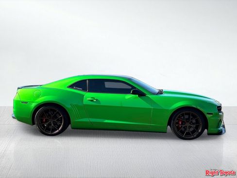 Used 2011 Chevrolet Camaro SS w/ RS Package RWD image 7