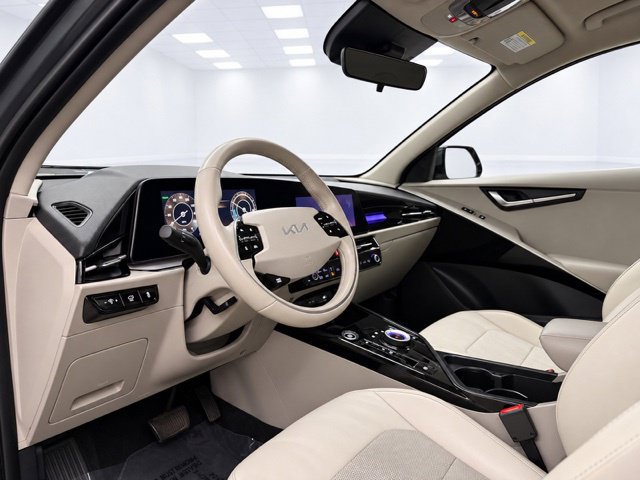 Used 2023 Kia Niro Wind w/ Wind Preserve Package FWD image 14