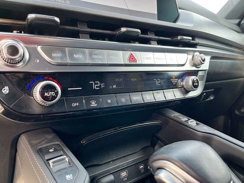 Used 2024 Kia Telluride SX Prestige X-Pro AWD/4WD image 16