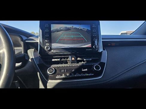 Used 2021 Toyota Corolla SE image 15