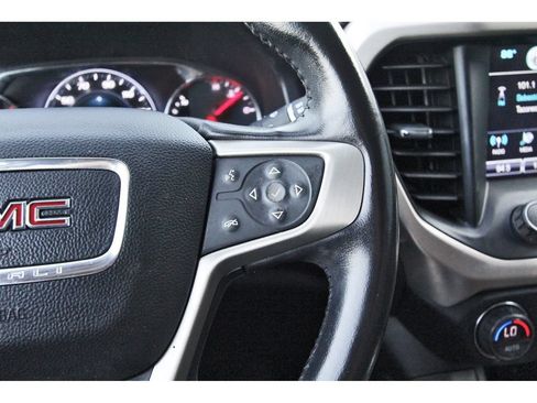Used 2019 GMC Acadia Denali w/ Technology Package FWD image 21