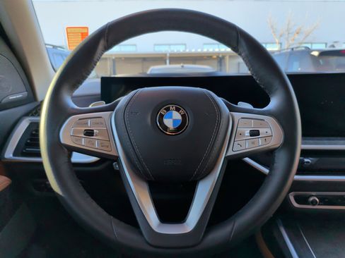 Certified 2023 BMW X7 xDrive40i w/ Premium Package image 20