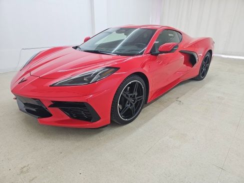 Used 2024 Chevrolet Corvette Stingray Preferred Cpe w/ 2LT image 5