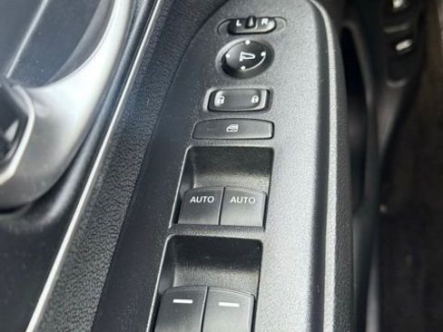 Used 2018 Honda CR-V EX image 18