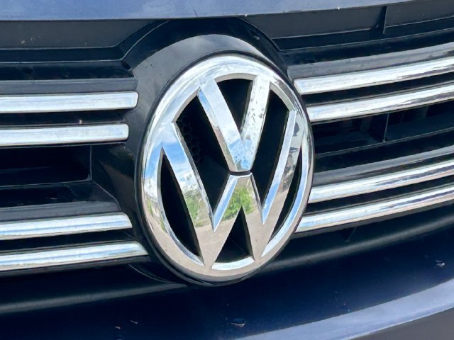 Used 2016 Volkswagen Tiguan S FWD image 10
