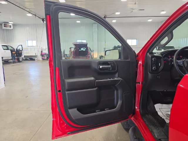 Used 2020 Chevrolet Silverado 1500 Custom Trail Boss w/ Custom Convenience Package AWD/4WD image 23