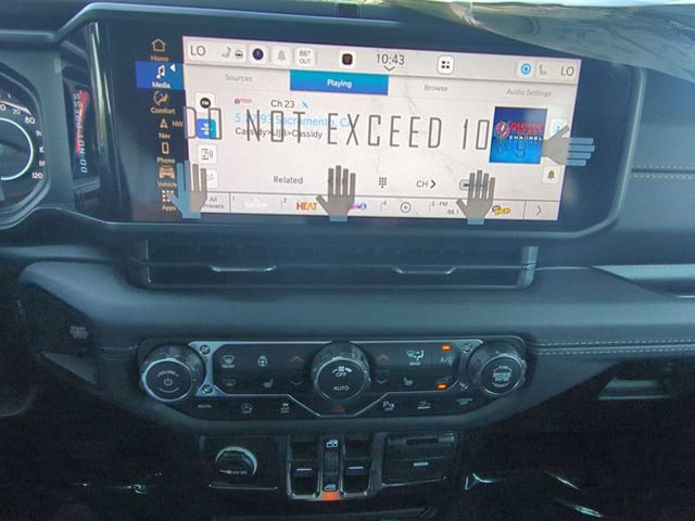 New 2027 Jeep Wrangler Unlimited Sahara AWD/4WD image 21