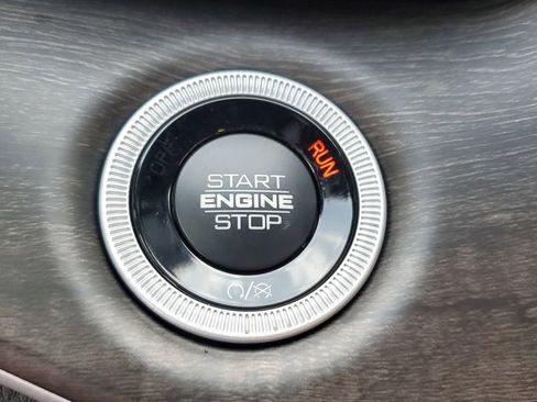 New 2025 Jeep Grand Cherokee Limited image 27