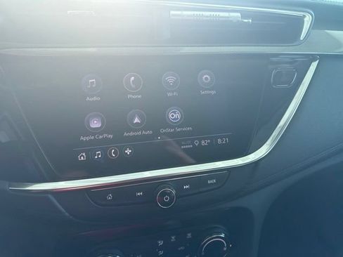 Used 2023 Buick Encore GX Preferred w/ Cold Weather Comfort Package FWD image 9