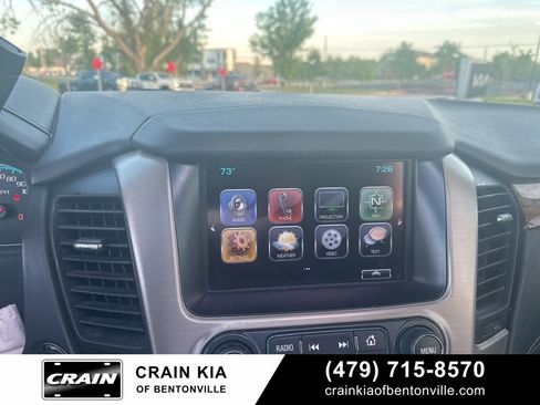 Used 2017 GMC Yukon Denali w/ Open Road Package AWD/4WD image 31