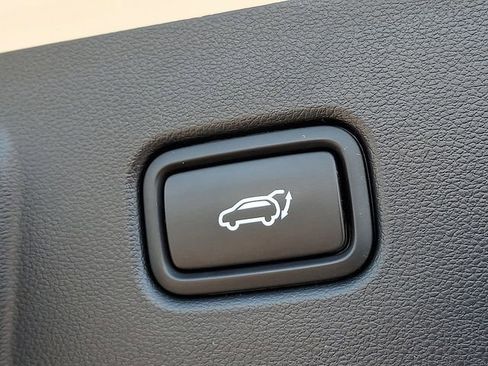 Used 2023 Hyundai Tucson Limited AWD/4WD image 30