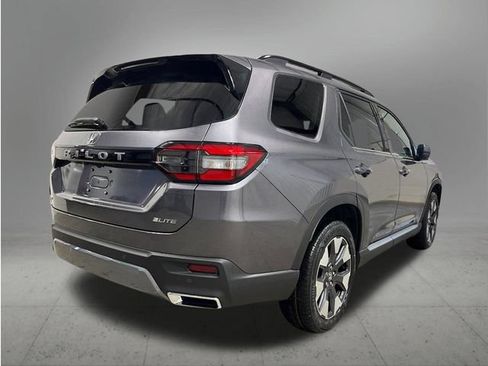 New 2026 Honda Pilot Elite image 5