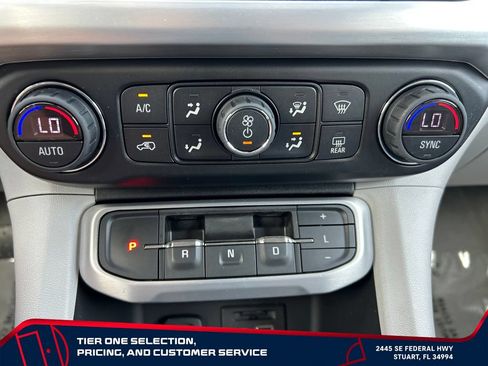 Used 2020 GMC Acadia SLT FWD image 26