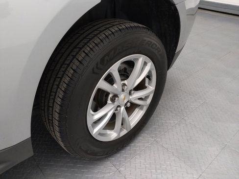Used 2016 Chevrolet Equinox LT image 31