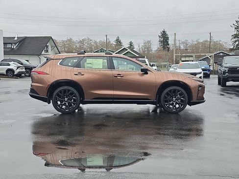 New 2026 Toyota Crown Signia image 7