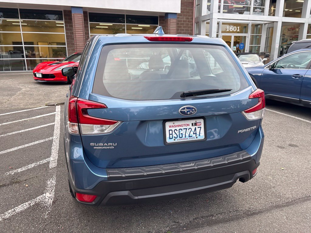 Used 2019 Subaru Forester AWD/4WD image 5