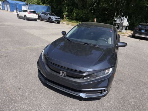 Used 2020 Honda Civic LX image 3